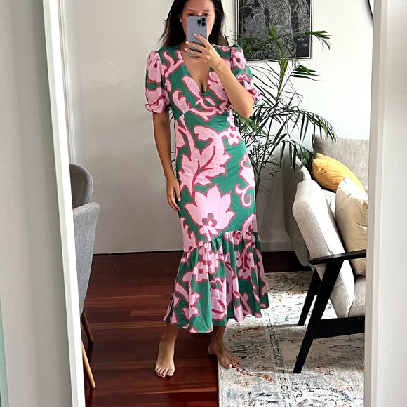 Rhode Ester Dress in Take It Easy Midi dress size 6 green pink CLM - Picture 1 of 9